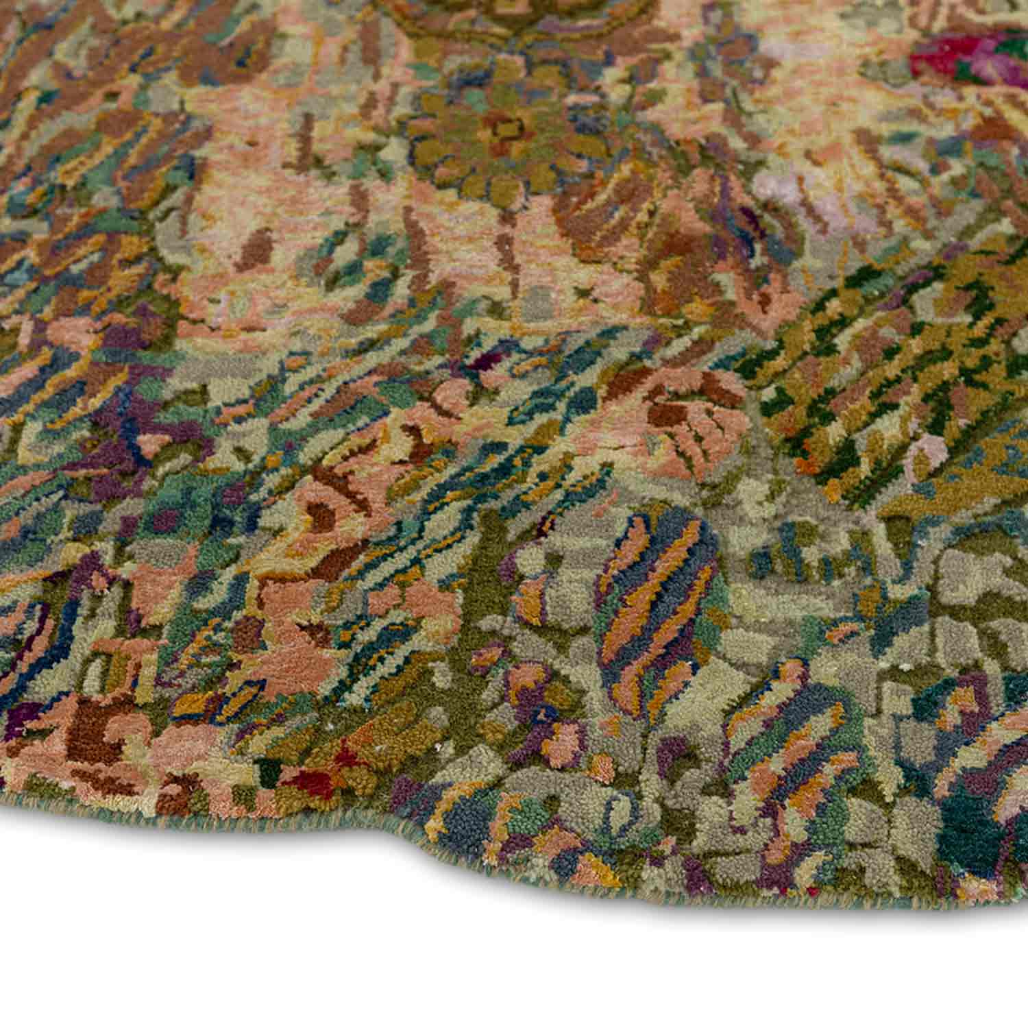 Medallion pendant Hand Knotted Woollen And Viscose Rug By Smitha Zachariah