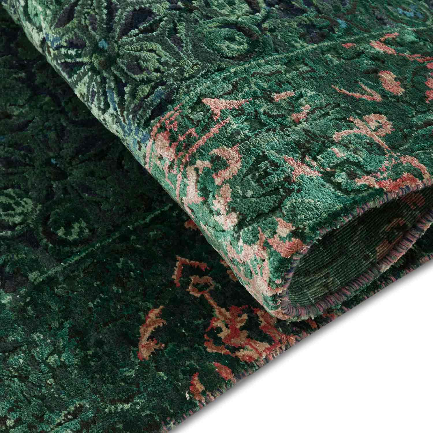 Ornamental Emerald Hand Knotted Woollen And Viscose Rug