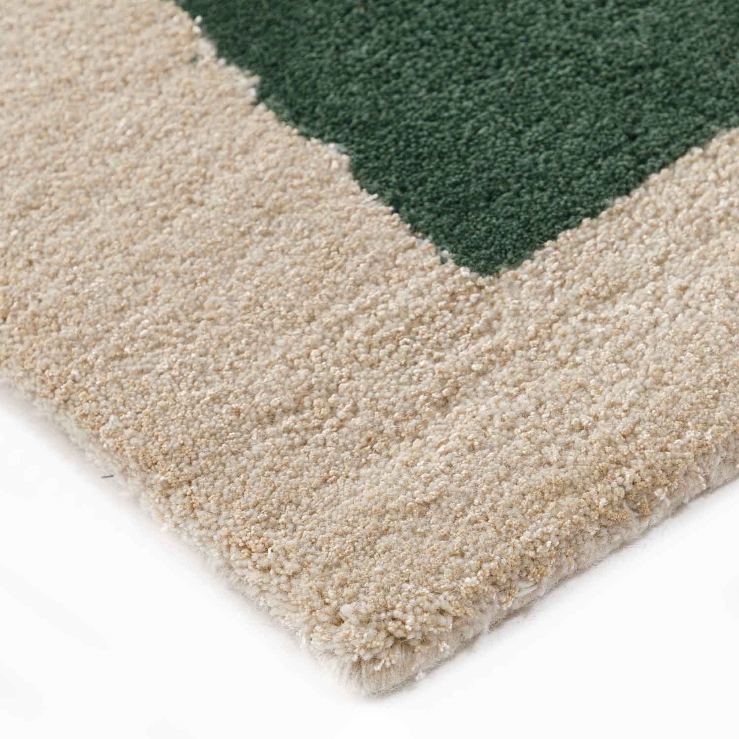 Ground Hand Tufted Woollen Rug