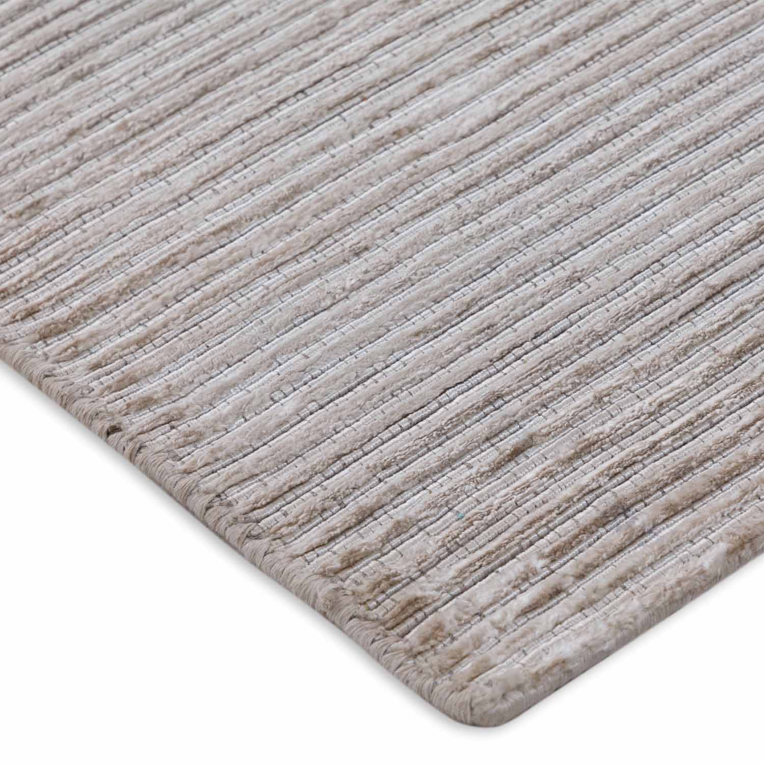 Lumina Loom Knotted Banana Silk Rug