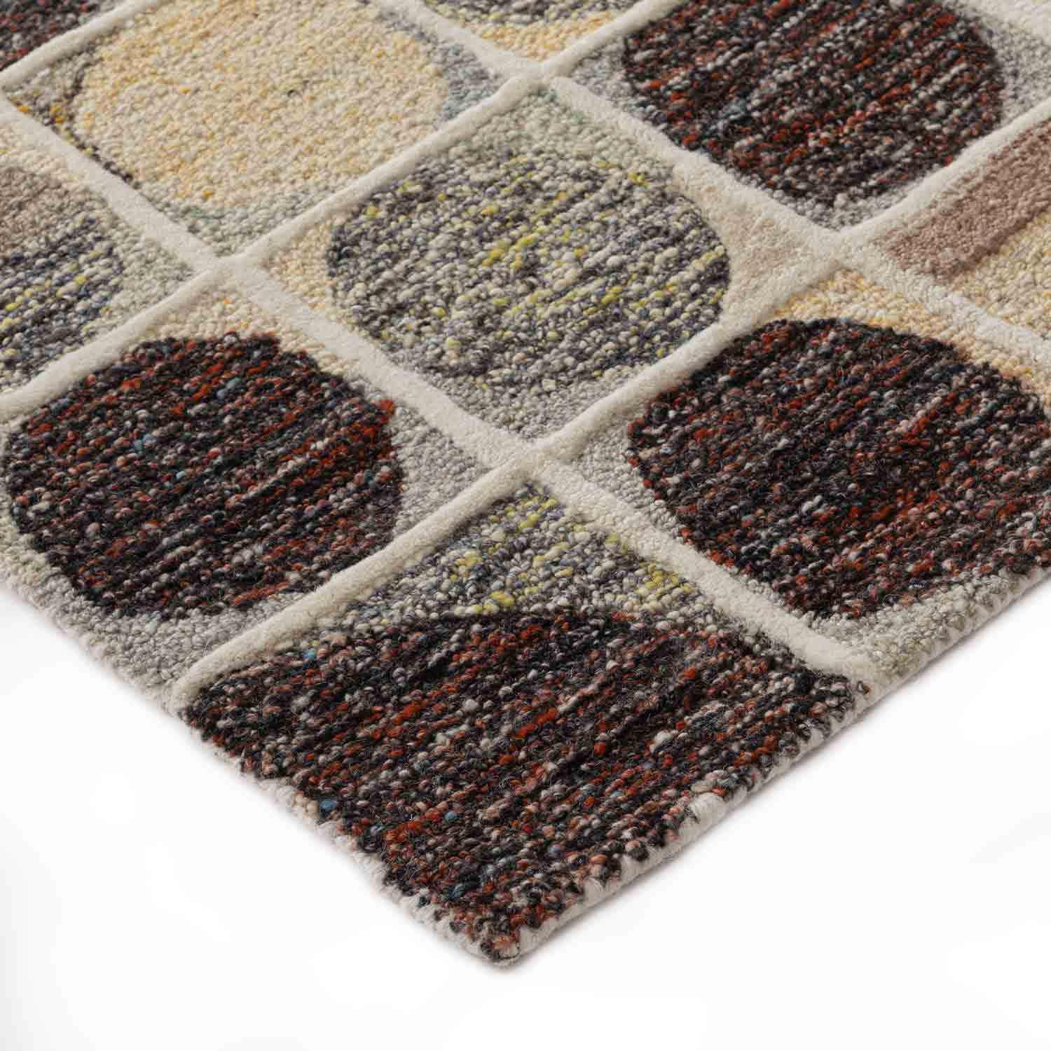 Sciotolli- Gold Hand Tufted Woollen Rug By Mariella Ienna