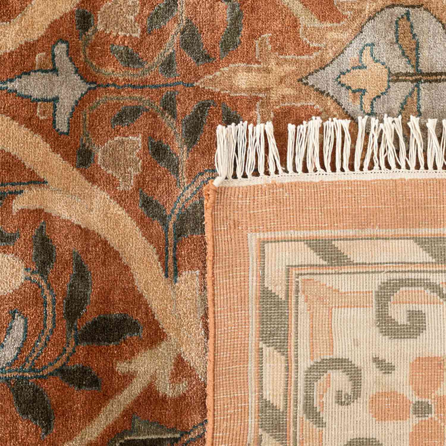 Safforon Hand Knotted Silk Rug