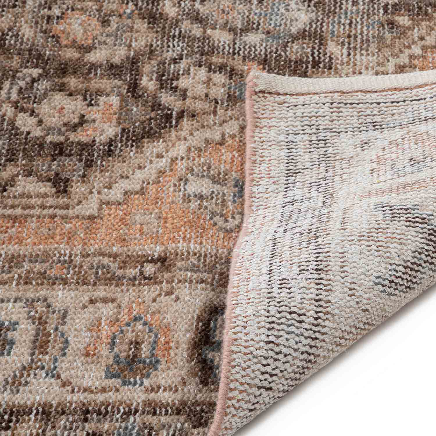 Medallion Hand Knotted Woollen Rug