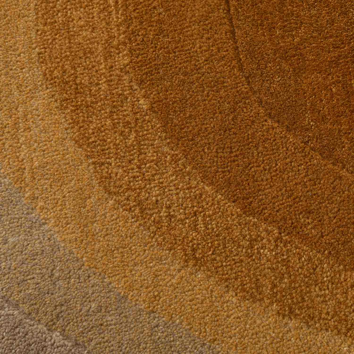 Yolk Hand Tufted Woollen And Viscose Rug