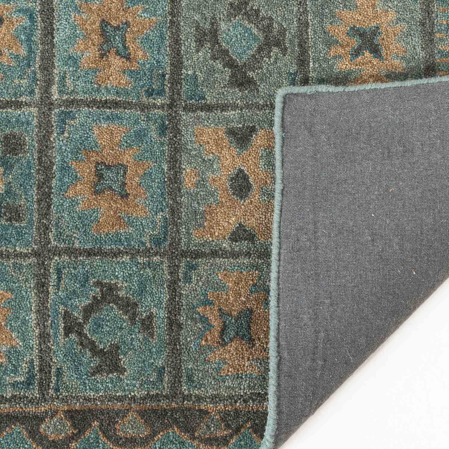 Coffered Hand Tufted Woollen And Viscose Rug