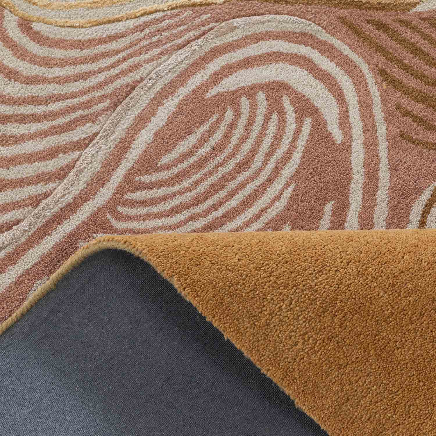 Vesso Hand Tufted Woollen And Viscose Rug