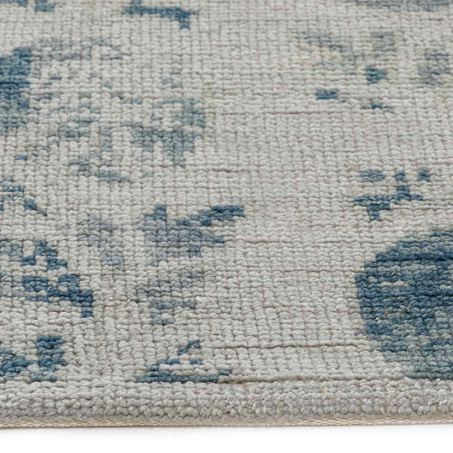 Hamdan Hand Knotted Woollen Rug