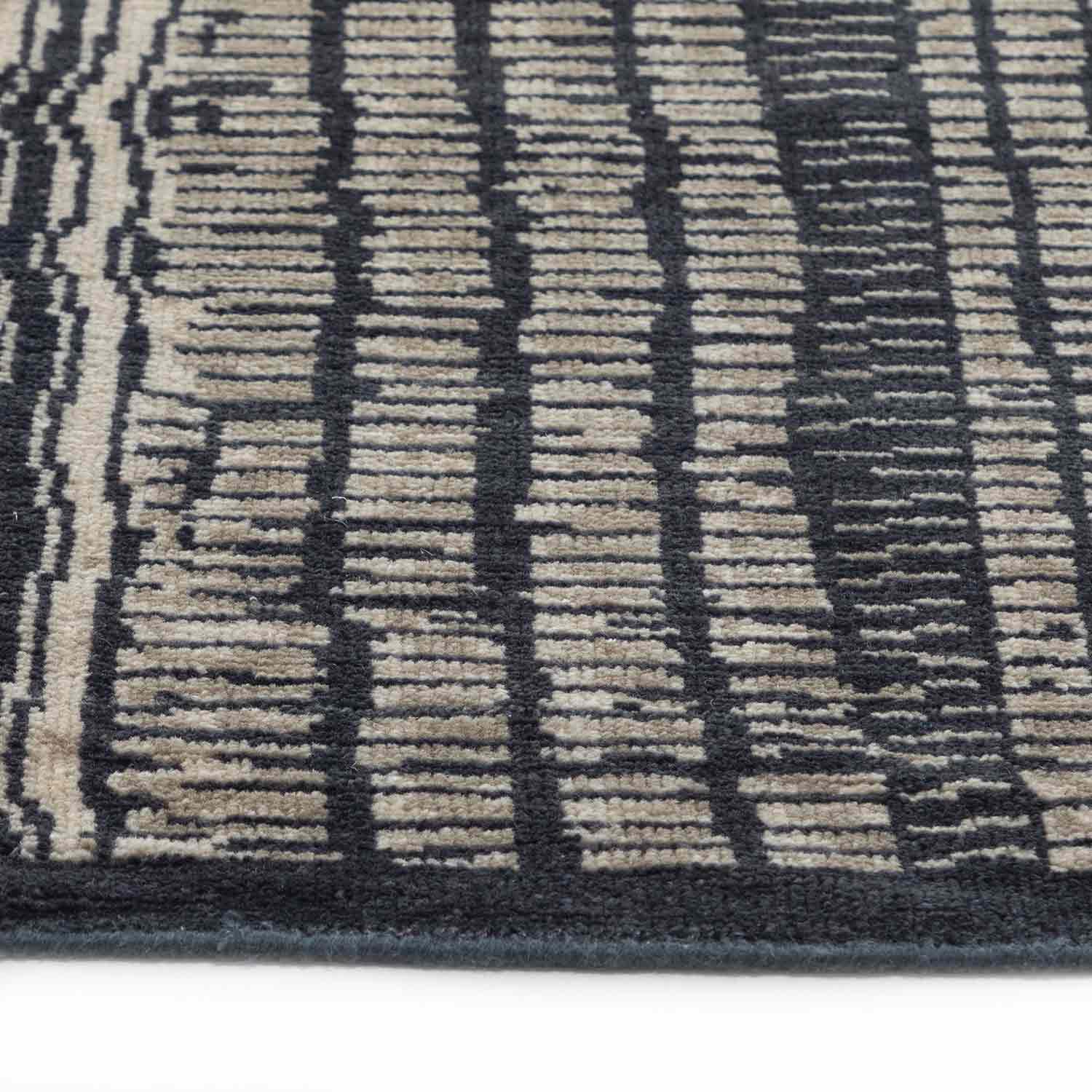 Barud Hand Knotted Woollen Rug by Abraham & Thakore
