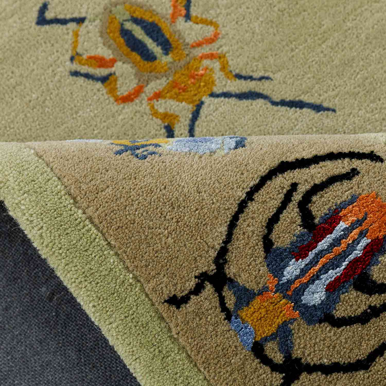 Vitrine Jade Hand Tufted Woollen And Viscose Rug By Varun Rana