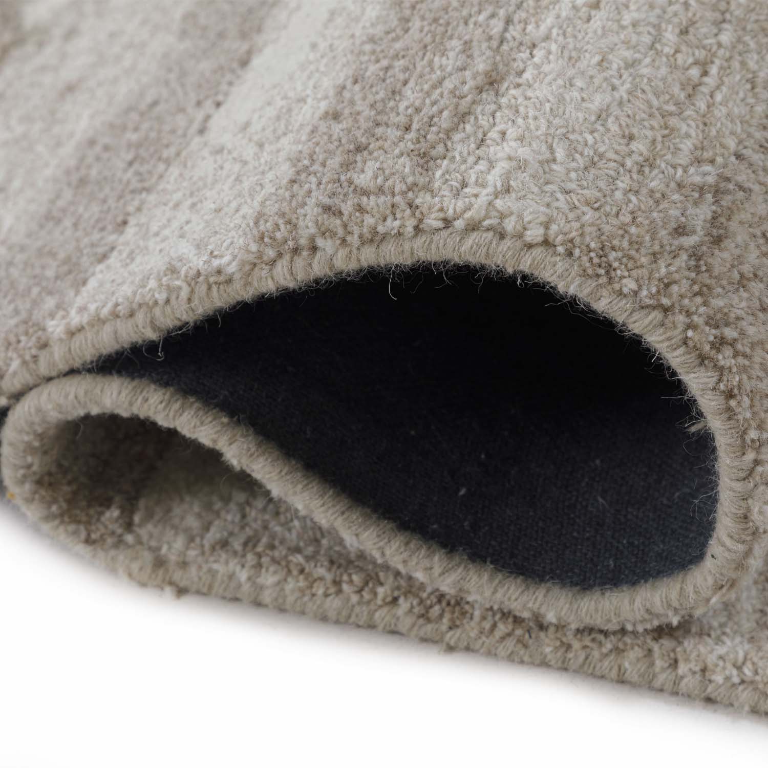 Shizen Hand Tufted Woollen Rug