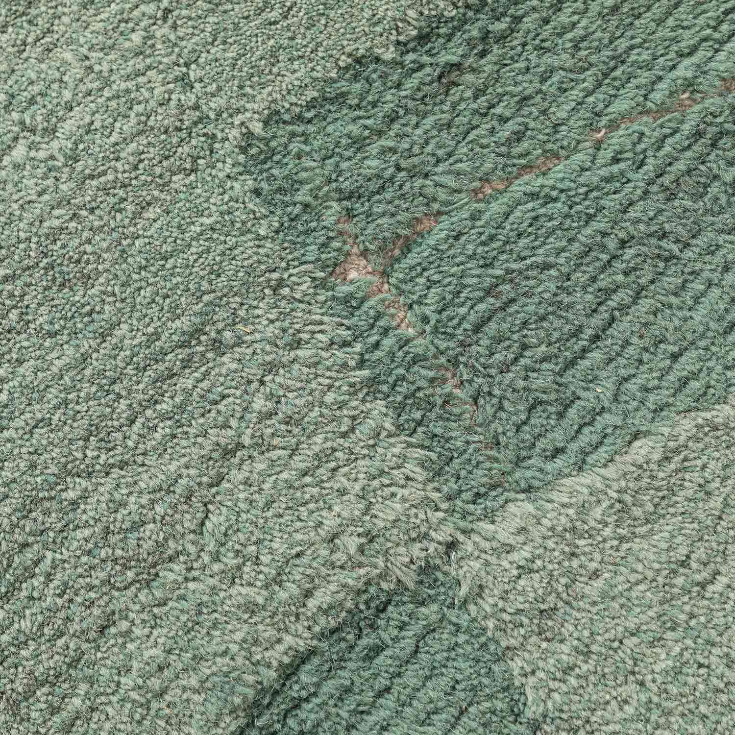 Drafte Hand Tufted Woollen Rug