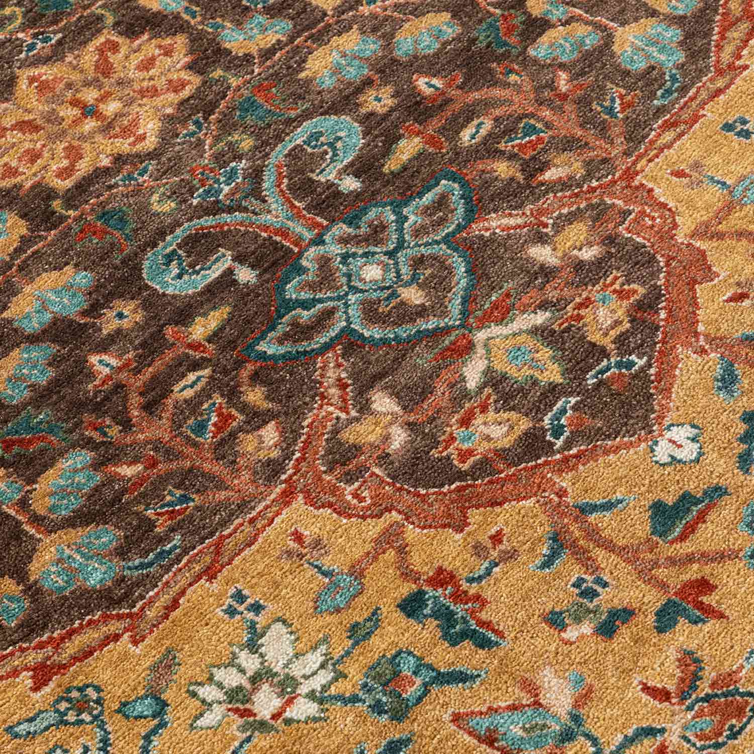 Kashan Hand Knotted Woollen Rug