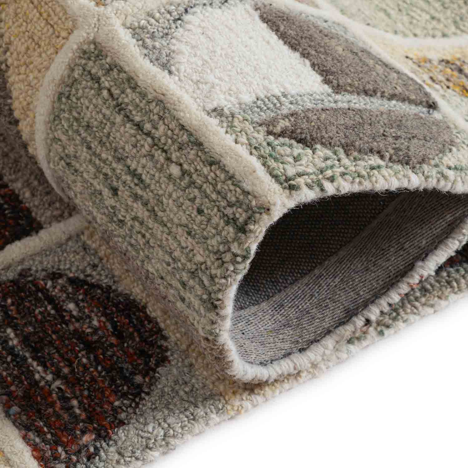 Sciotolli- Gold Hand Tufted Woollen Rug By Mariella Ienna