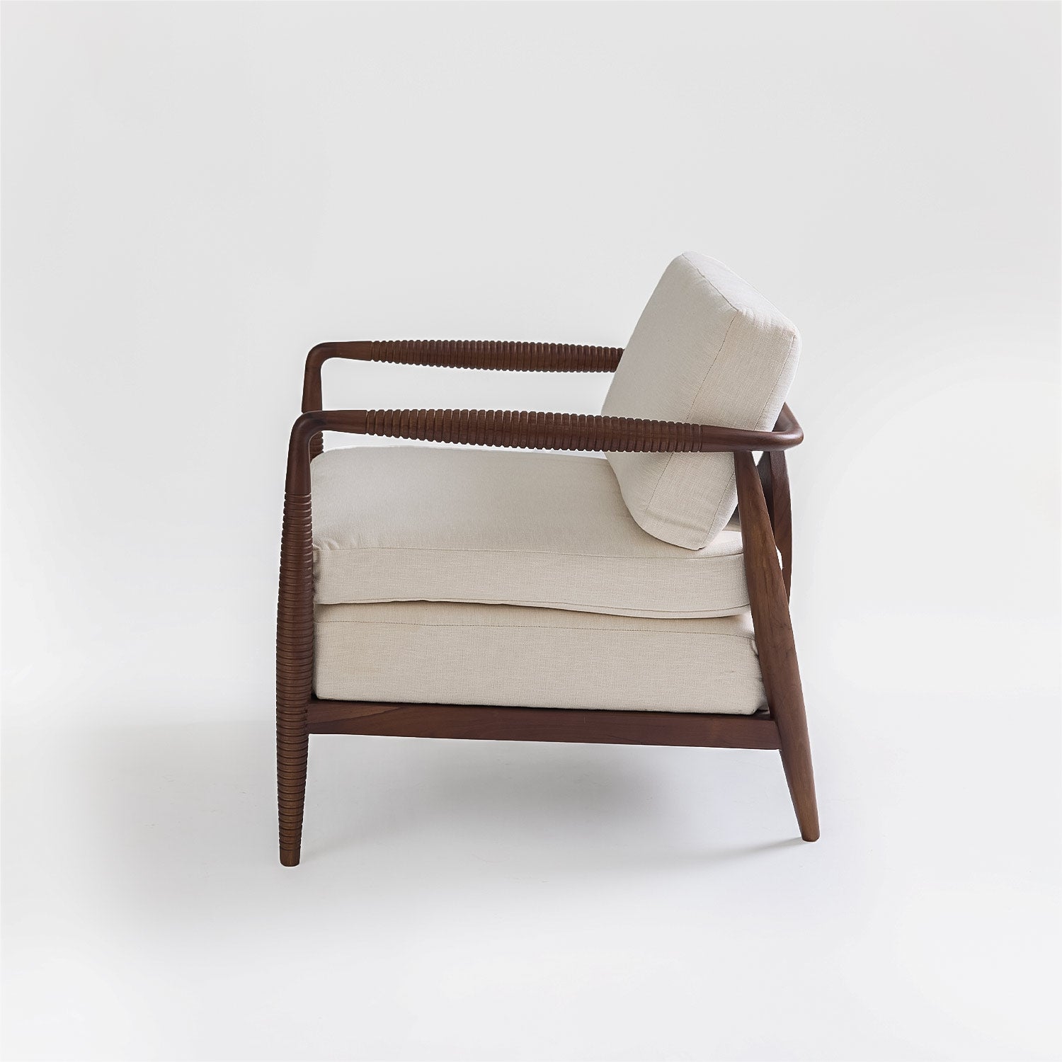 Deccan Lounge Chair