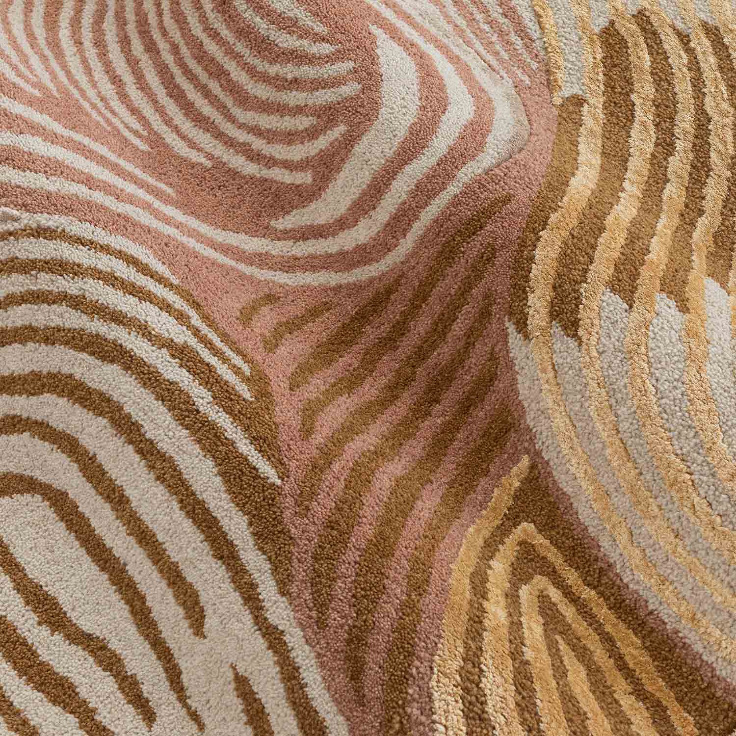 Vesso Hand Tufted Woollen And Viscose Rug