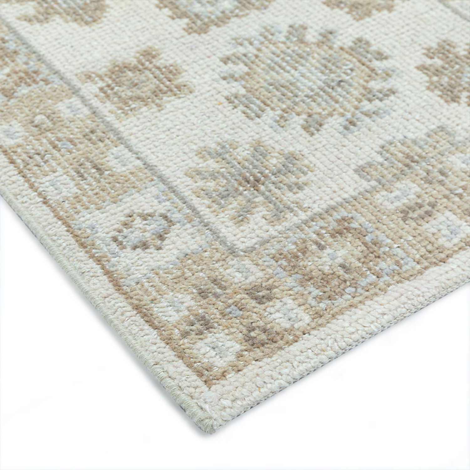 Qashahi Hand Knotted Woollen Rug