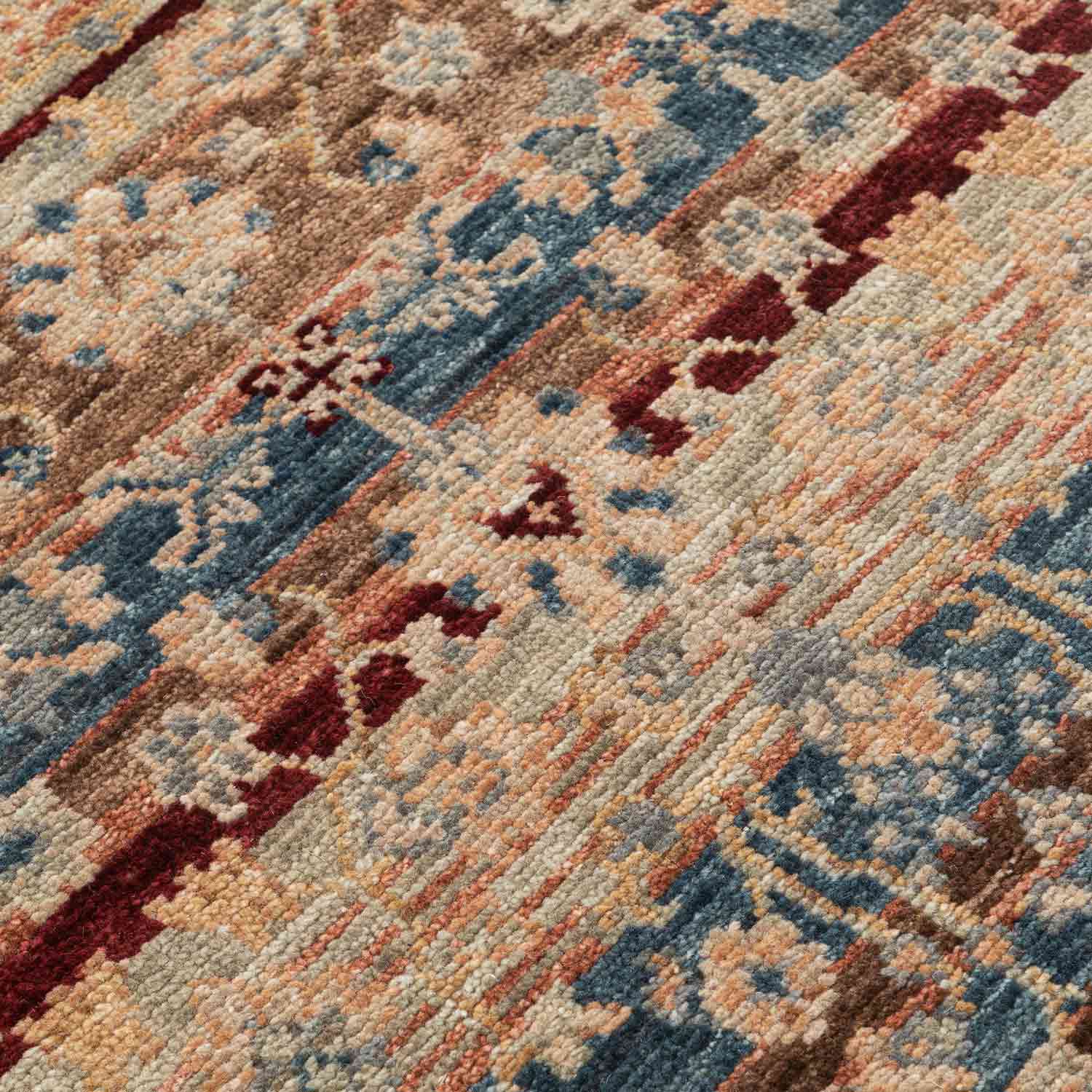 Parvaz Hand Knotted Woollen Rug