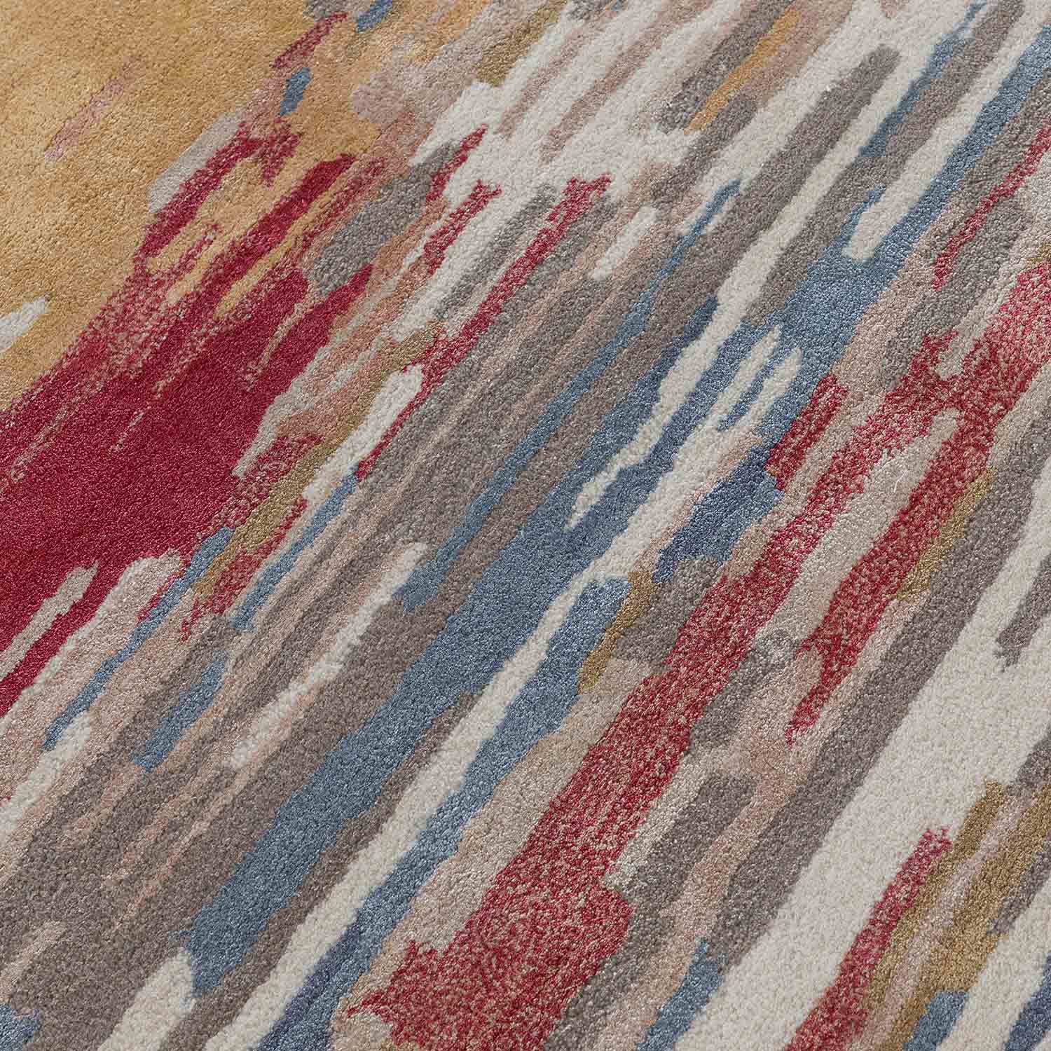 Fray Hand Tufted Woollen And Viscose Rug