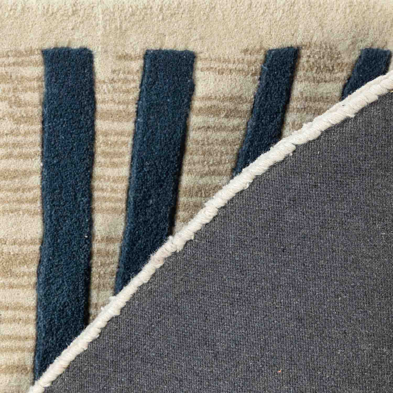 Ghoom Hand Tufted Woollen And Viscose Rug