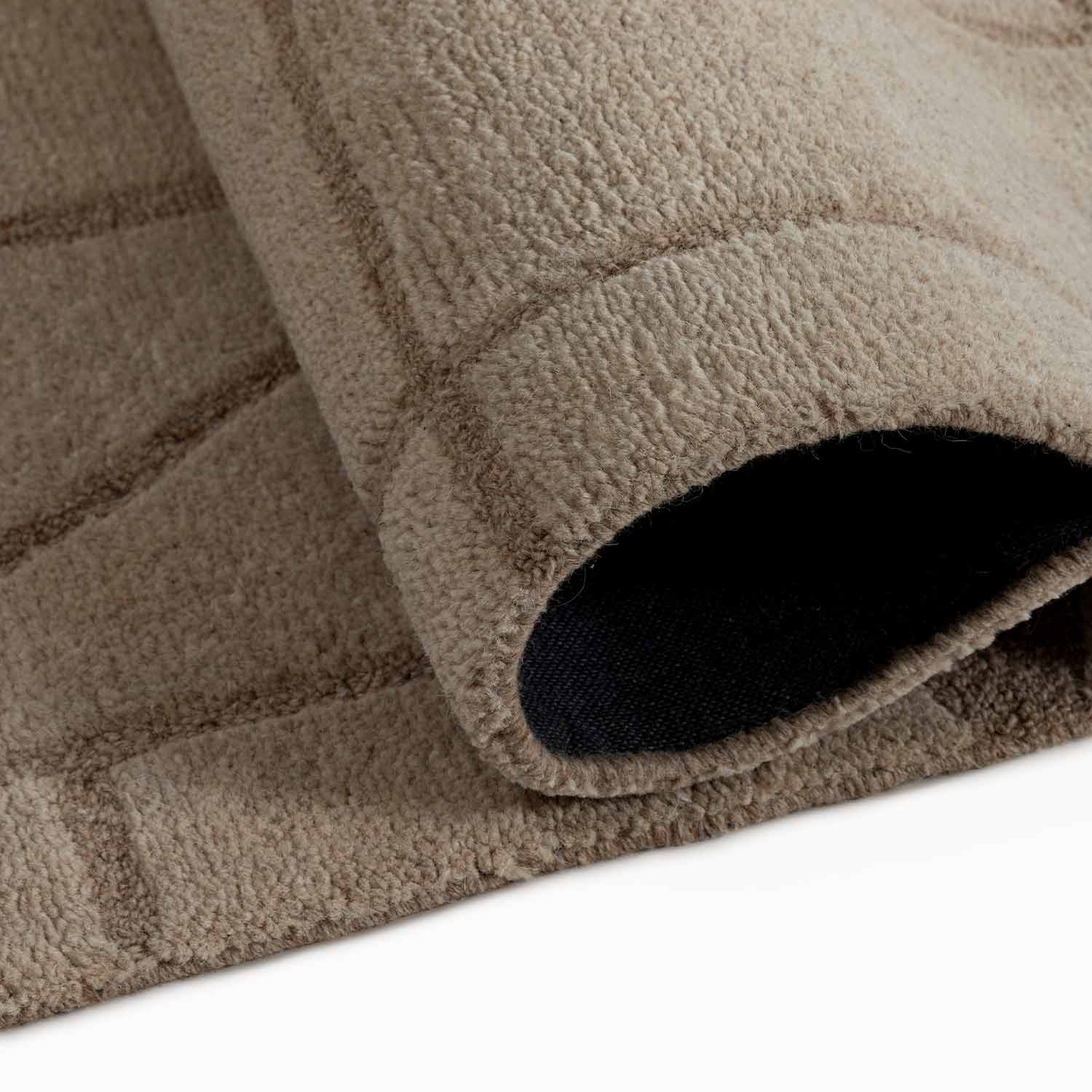 Gridlines Hand Tufted Woollen And Viscose Rug