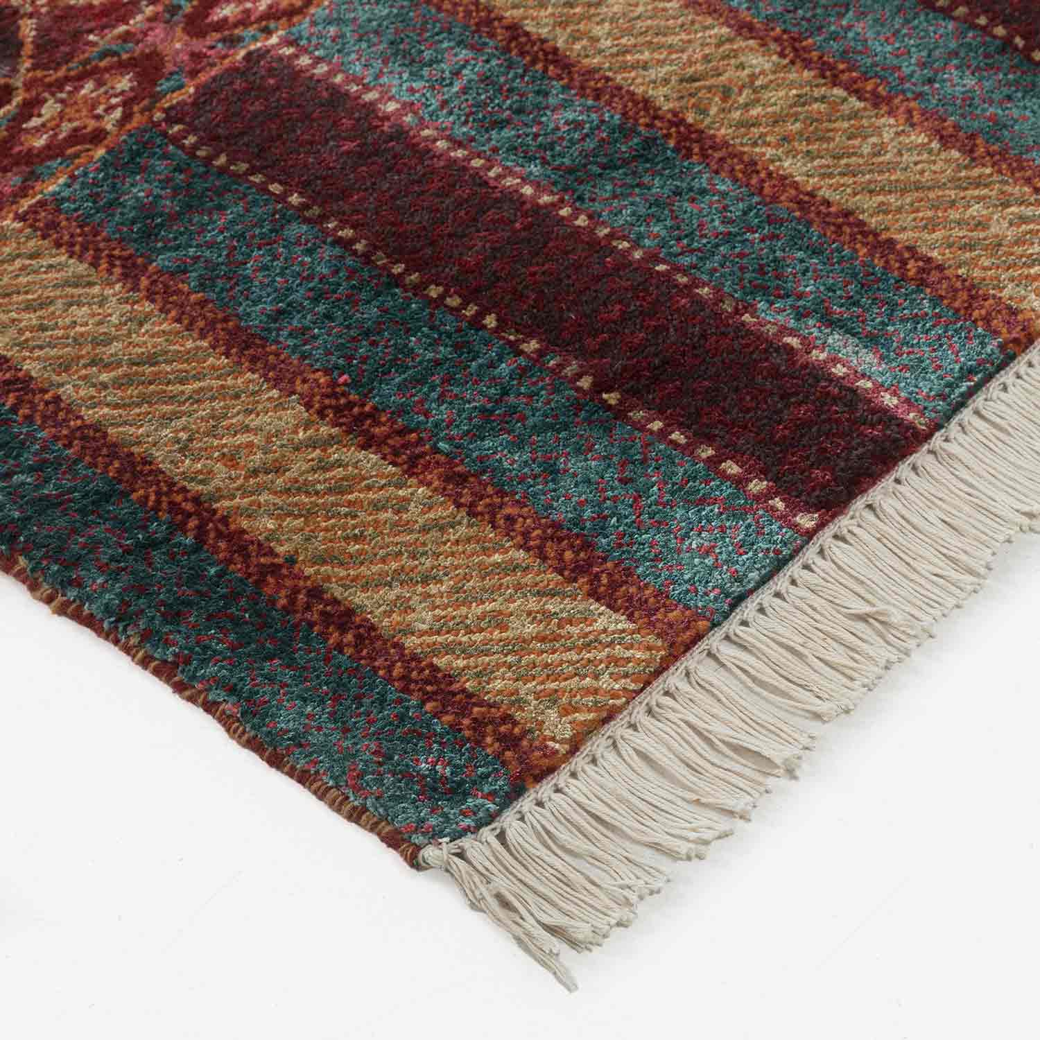 Ruby Lattice Hand Knotted Woollen And Viscose Runner Rug