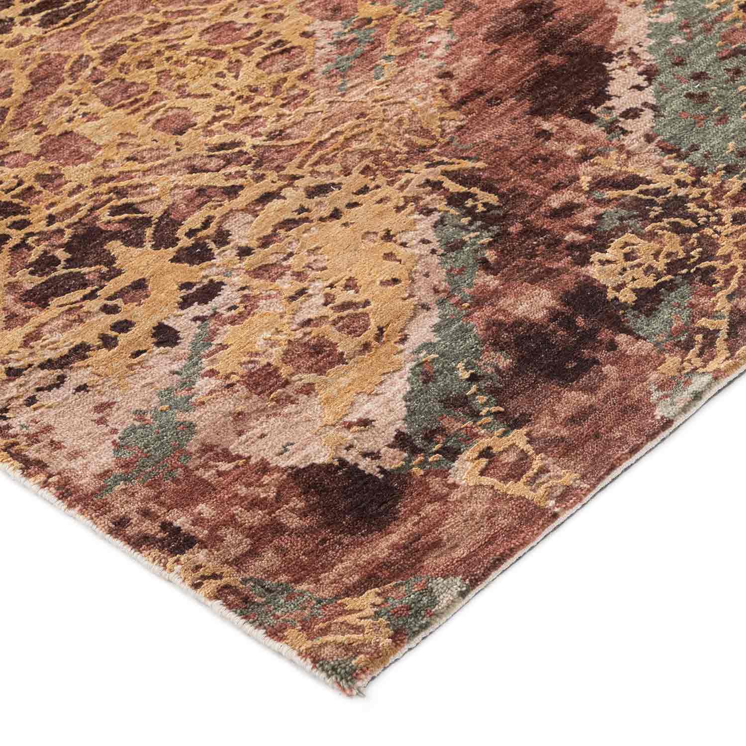Taal Hand Knotted Woollen And Silk Rug