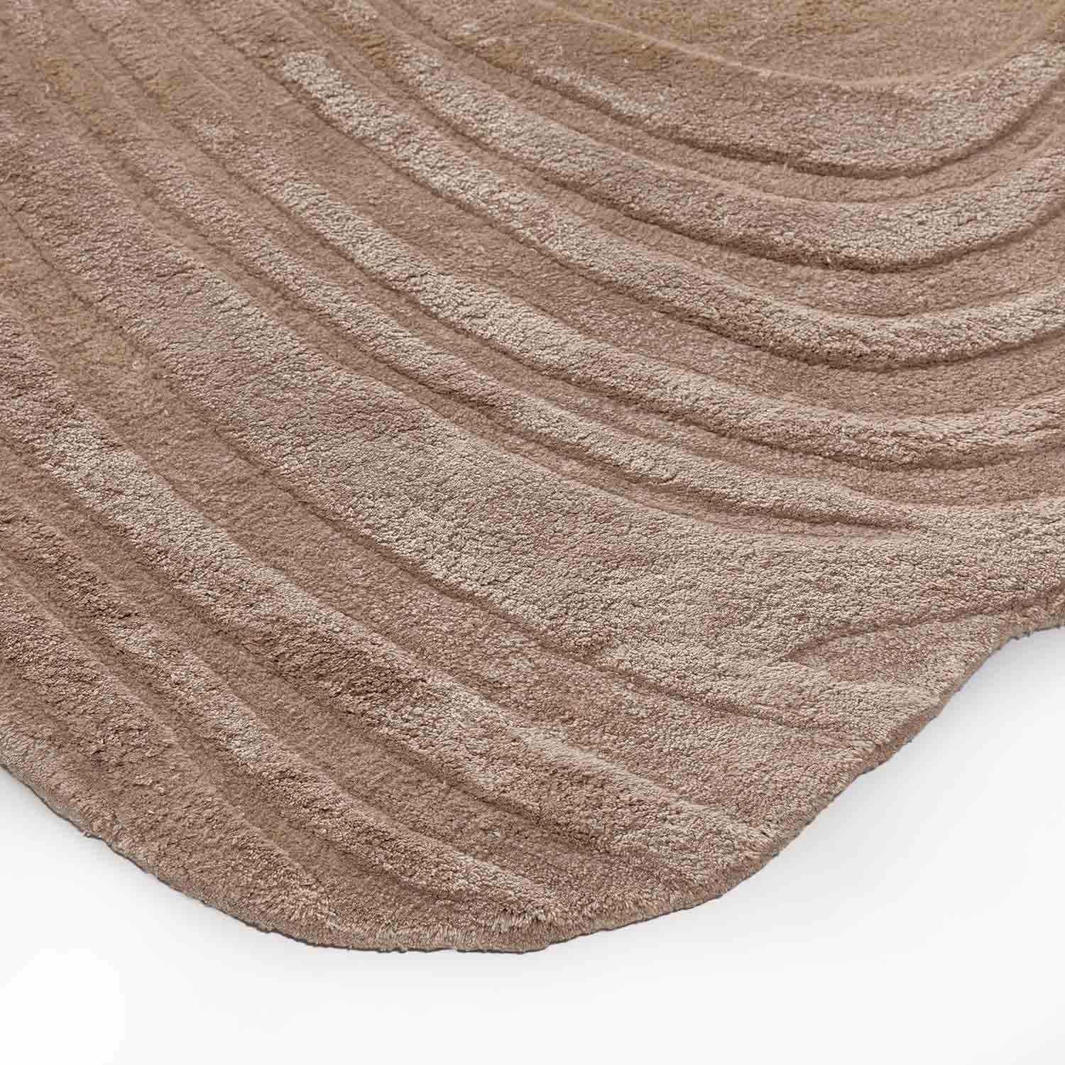 Caelum Hand Tufted Viscose Rug