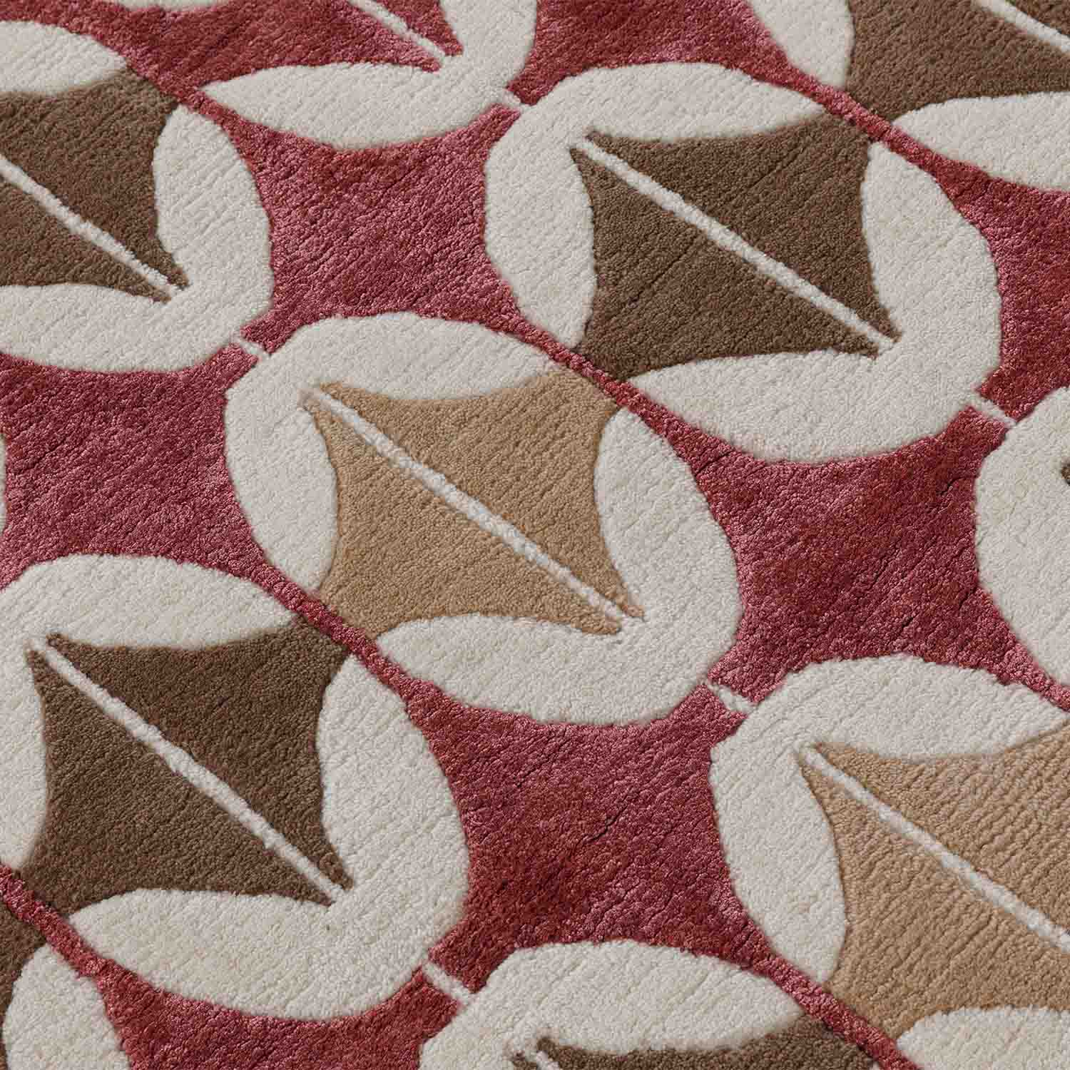 Shigatse Hand Knotted Woollen And Viscose Rug