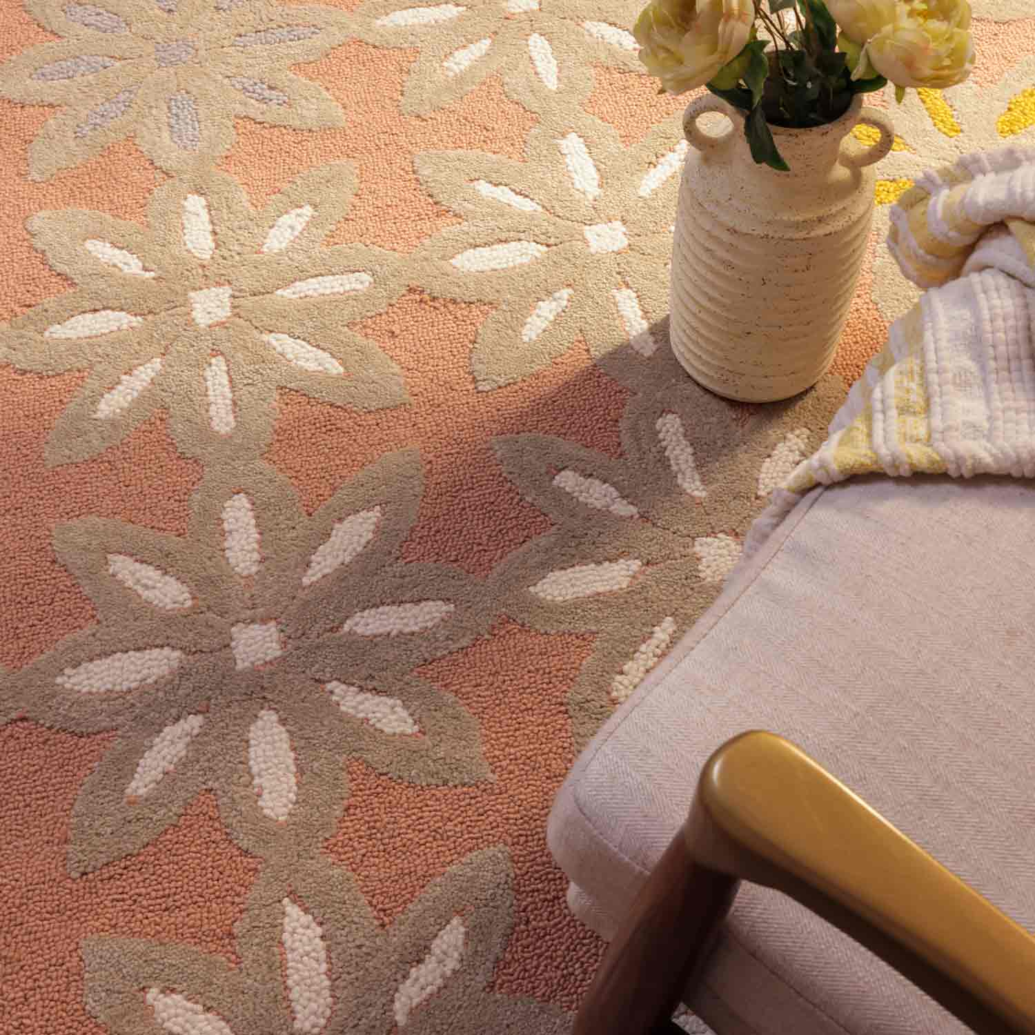 Freya Hand Tufted Woollen Rug