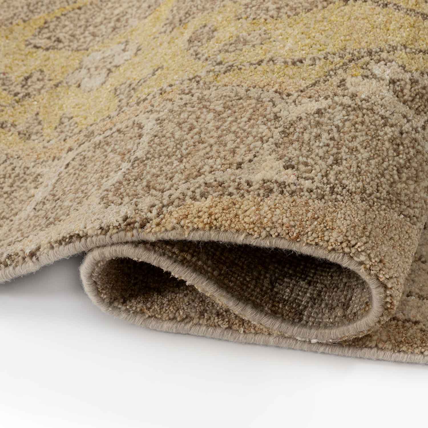 Solera Hand Knotted Woollen And Silk Rug By Mariella Ienna