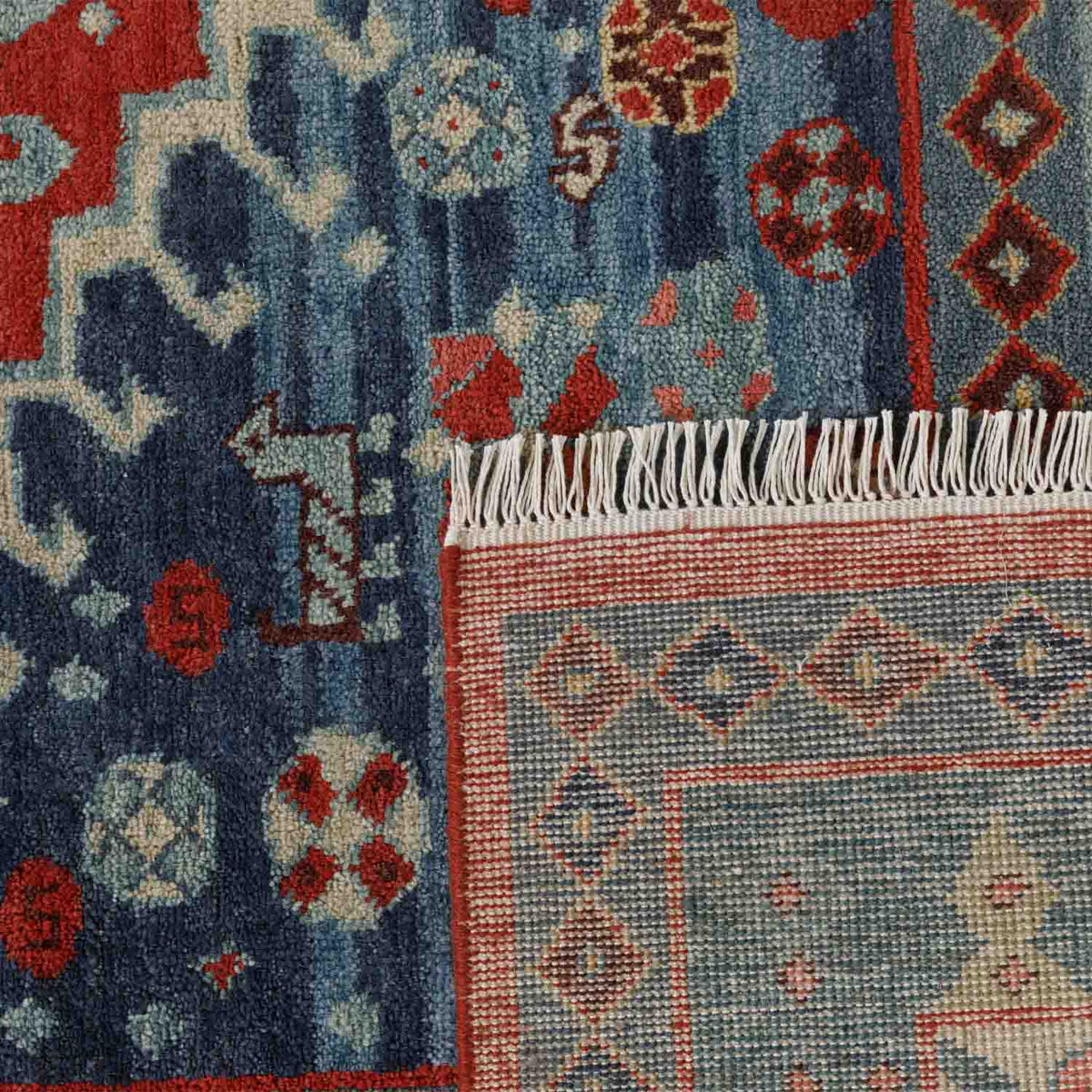 Twin Medallion Field Hand Knotted Wool Rug