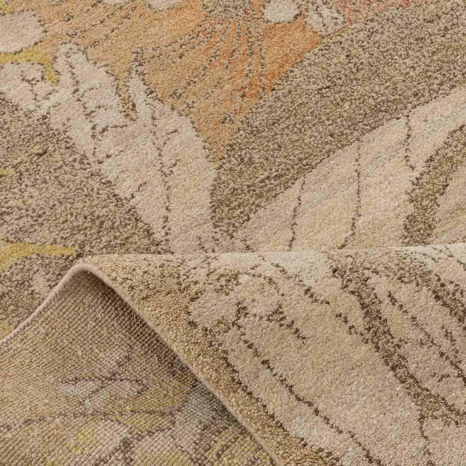Solera Hand Knotted Woollen And Silk Rug By Mariella Ienna