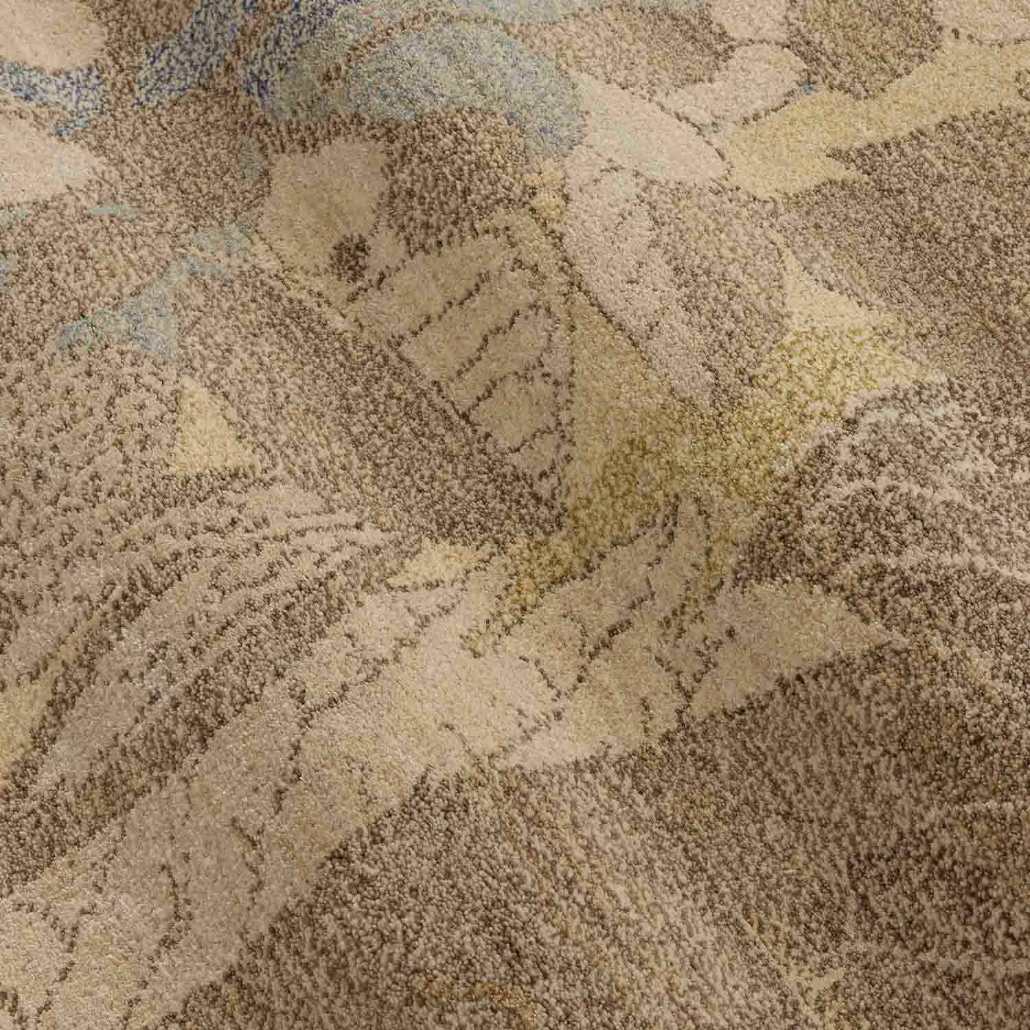 Florana Hand Knotted Woollen And Silk Rug By Mariella Ienna
