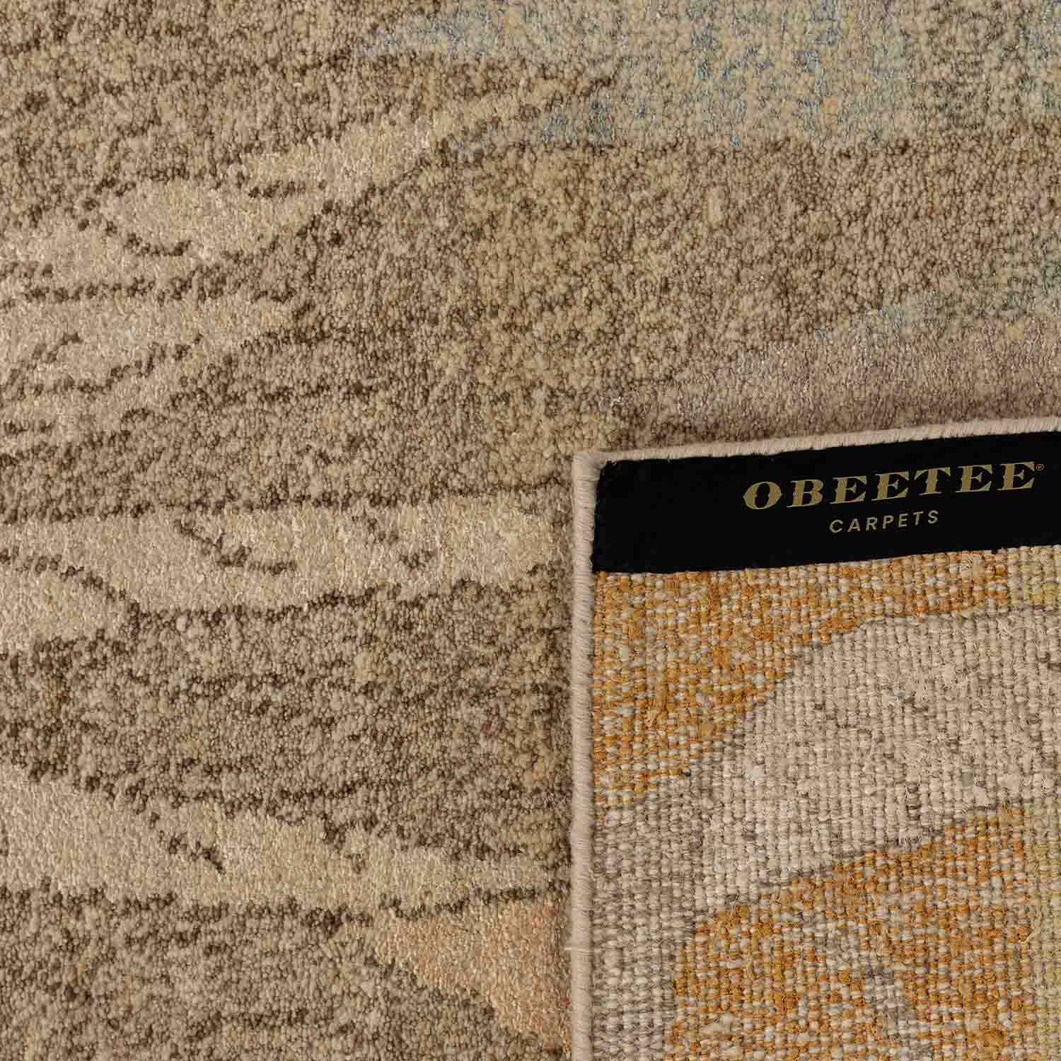 Caelum Hand Knotted Woollen And Silk Rug By Mariella Ienna