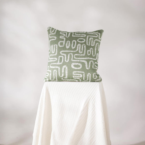 A-Maze Green digital printed cotton cushion cover by Obeetee - full view