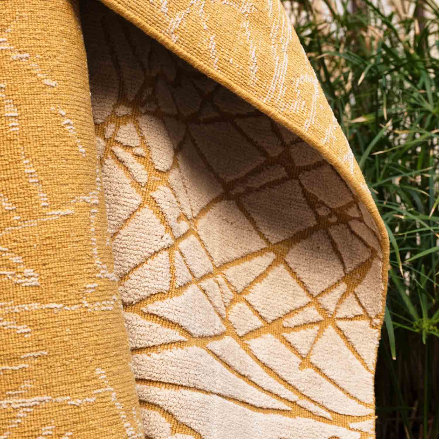 Papari Double Back Handloom Woollen And Viscose Rug By Mariella Ienna