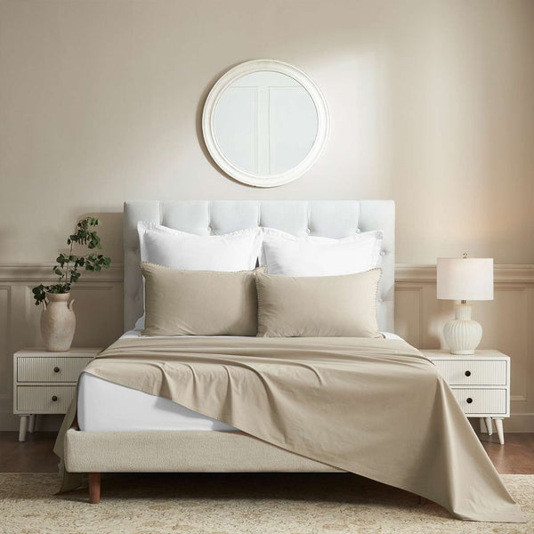 Poppy cotton percale bedsheet by Obeetee - full view