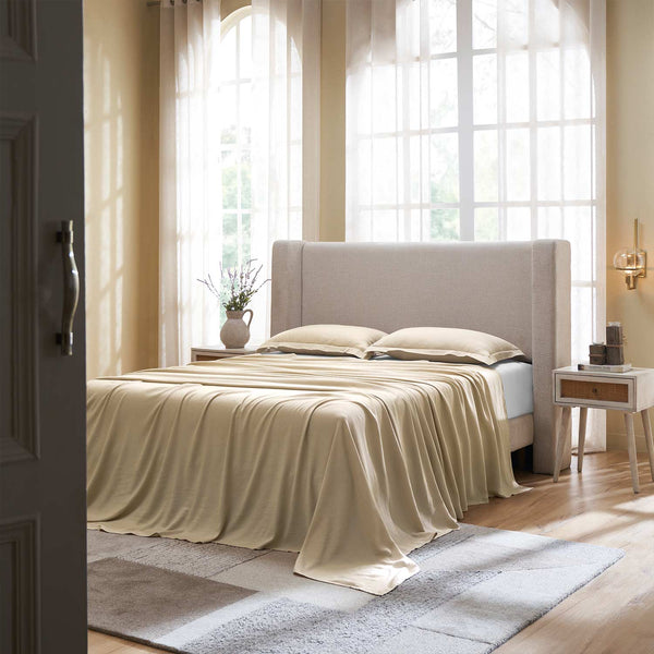 Daisy linen bedsheet set by Obeetee - full view