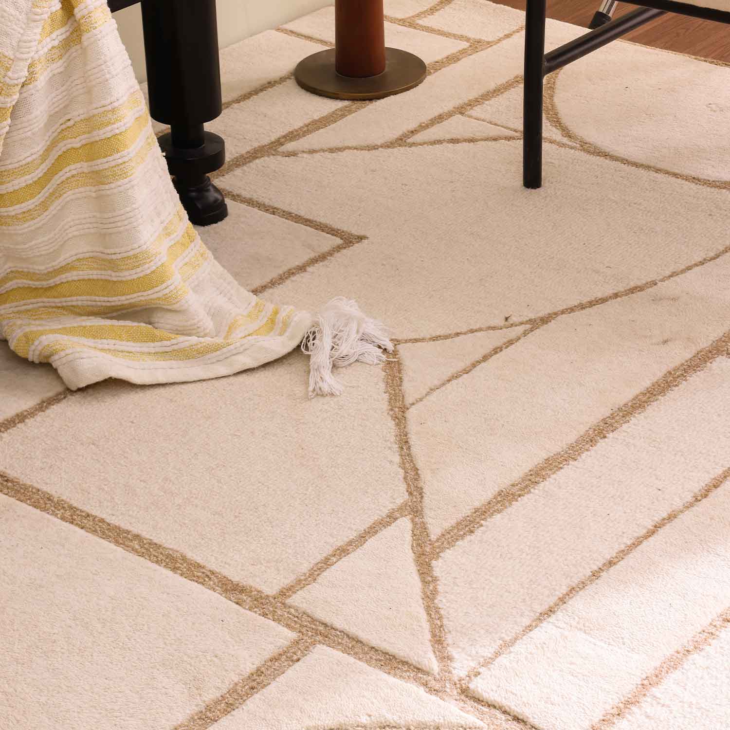 Epure Hand Tufted Woollen Rug