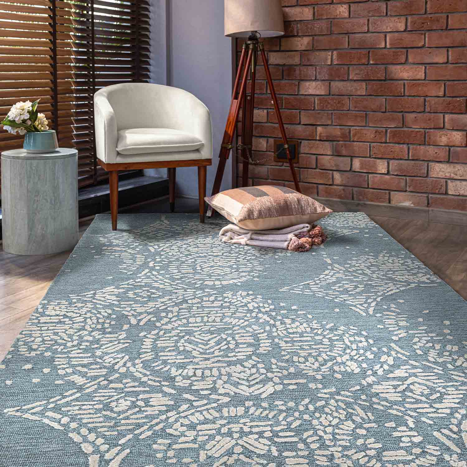 Edrce Hand Tufted Woollen And Viscose Rug