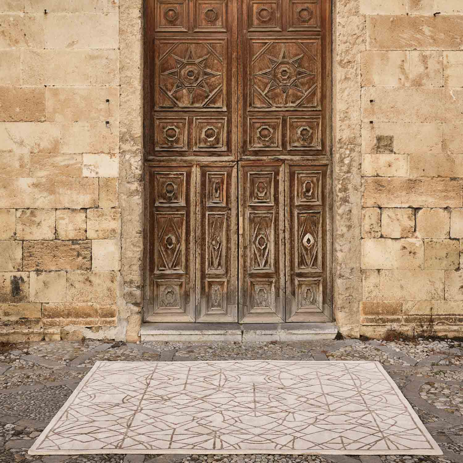 Vicoli Handtufted Woollen And Viscose Rug By Mariella Ienna