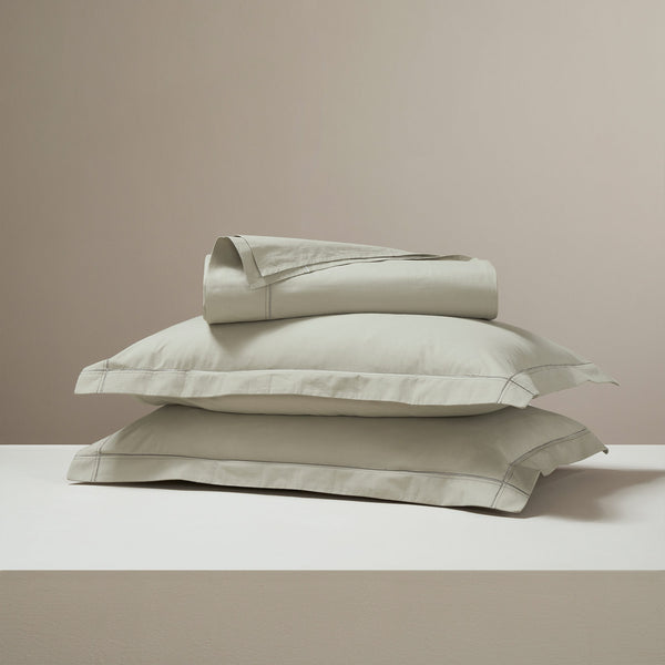 Clair cotton percale bedsheet set by Obeetee - detail view