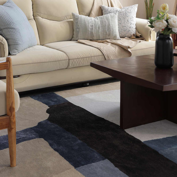 Abstract Hand Tufted Woollen And Viscose Rug