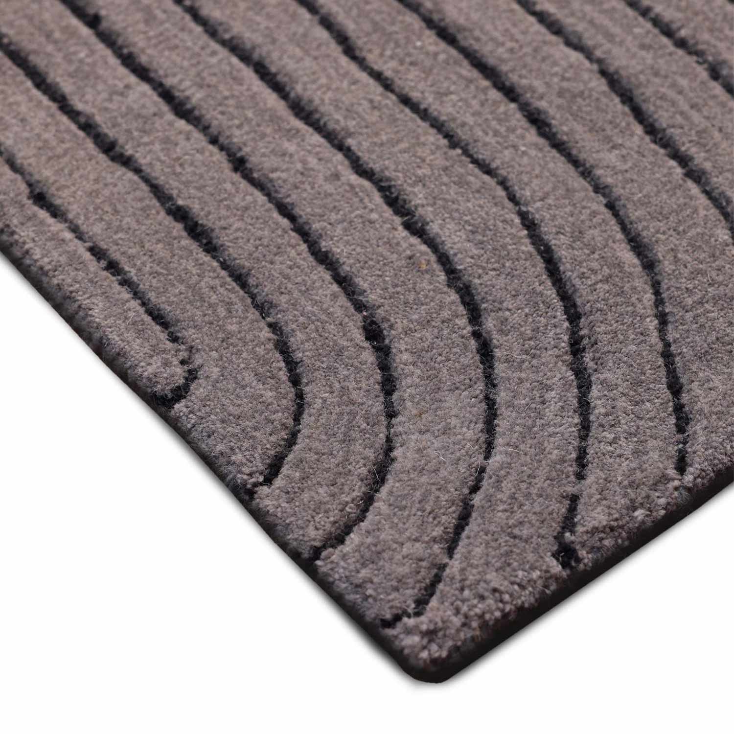 Hafsah Hand Tufted Woollen And Viscose Rug