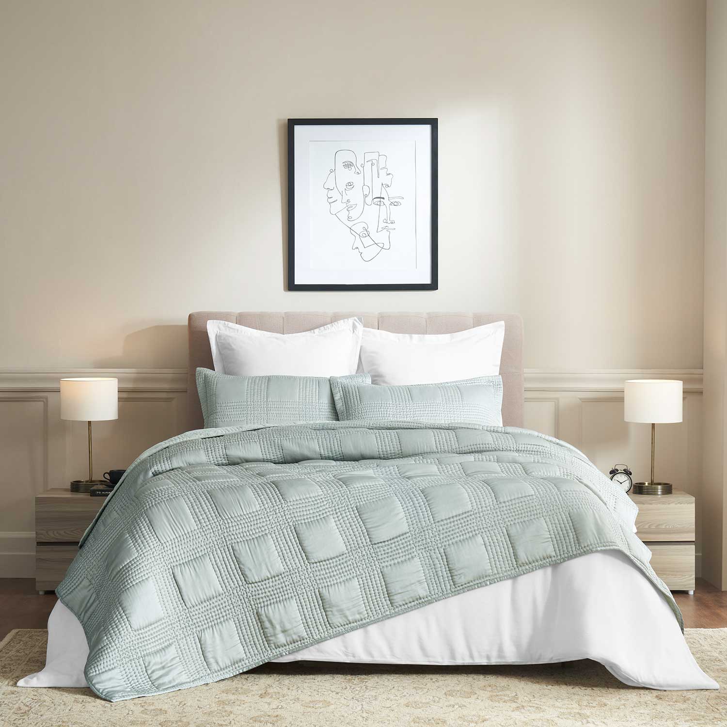 Vento Vegan Silk Handquilted Bed Cover Set