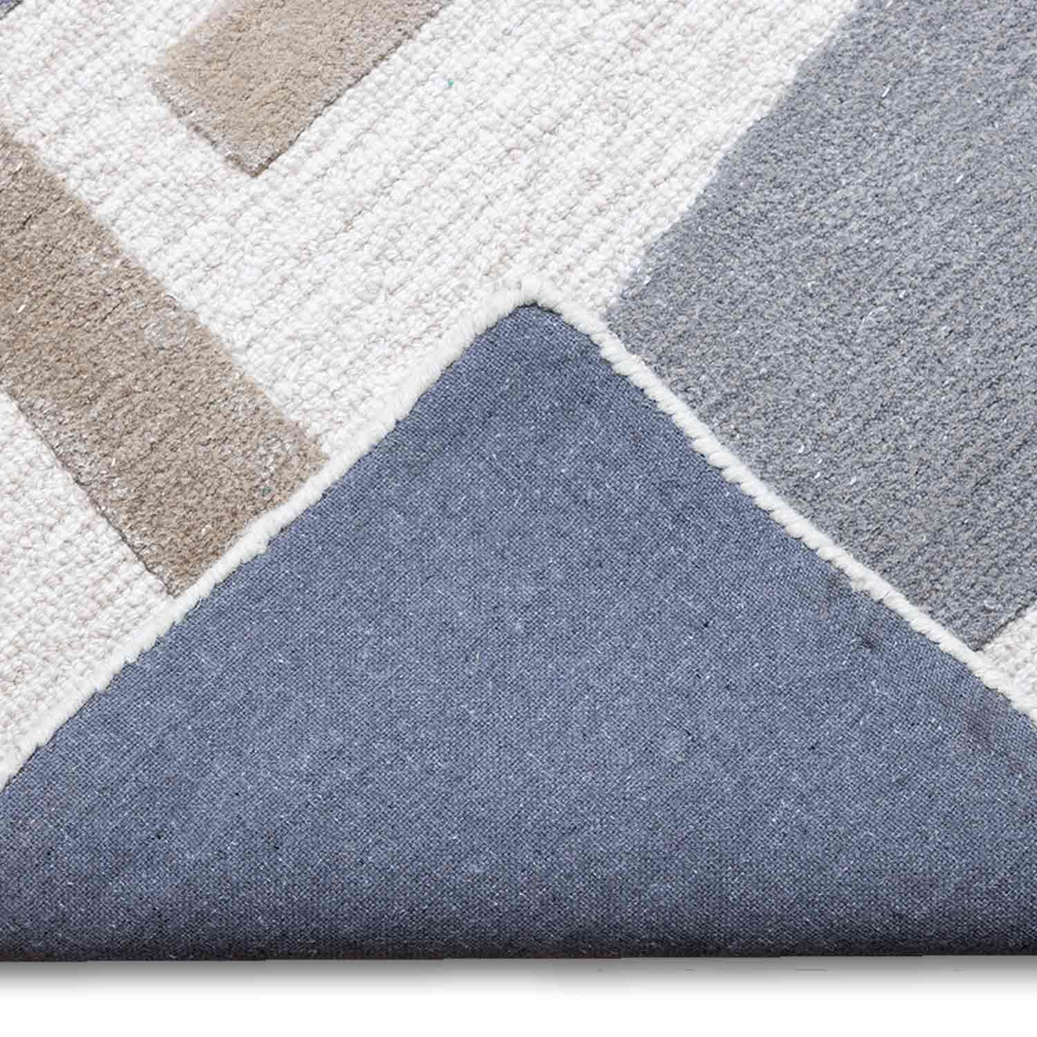 Makalani Hand Tufted Woollen And Viscose Rug