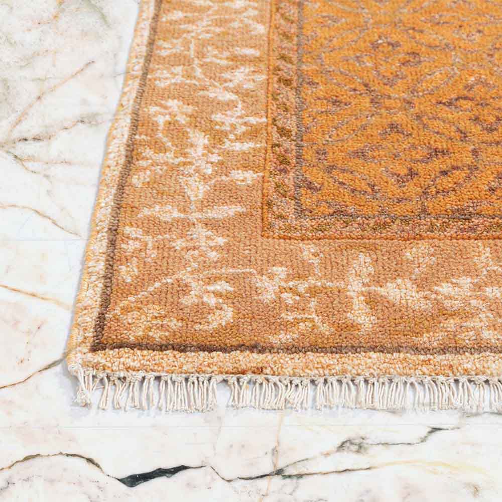 Seher Hand Knotted Woollen and Viscose Rug