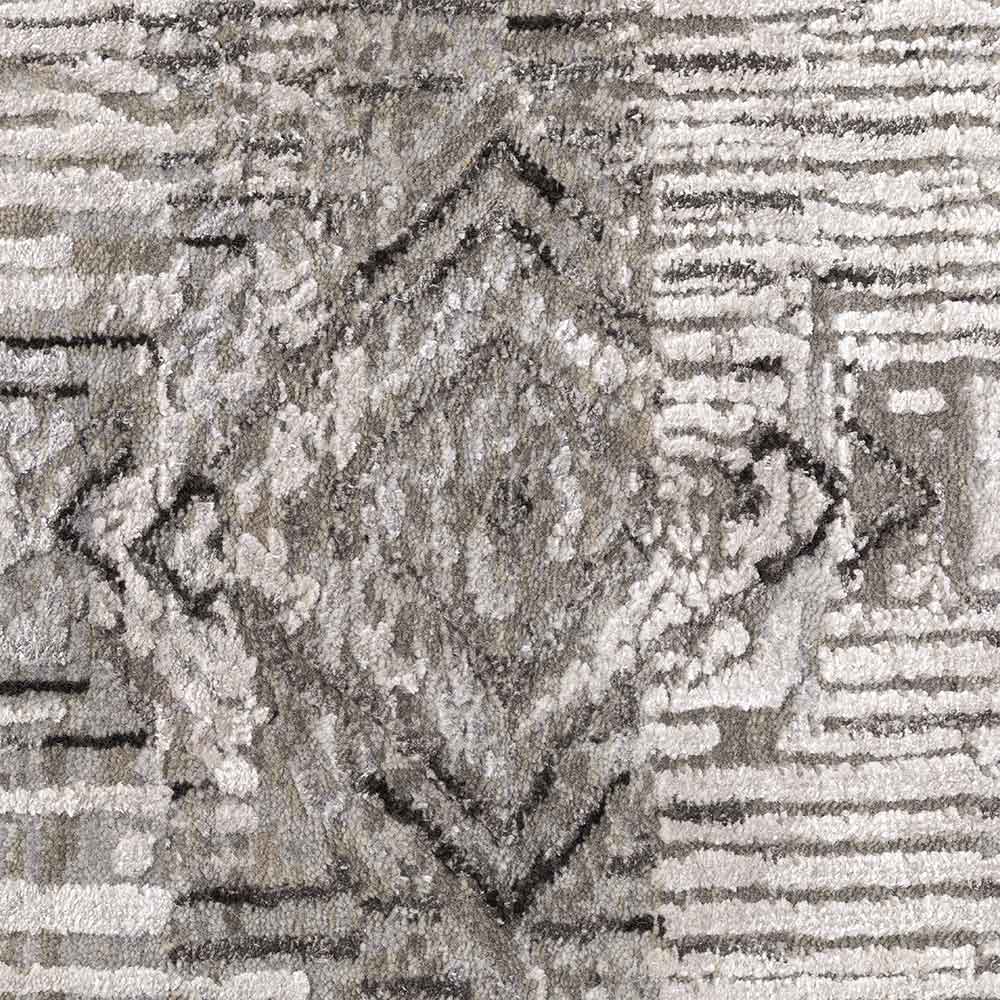 Wall of Valour Hand knotted Woollen and Silk Rug By Shantanu And Nikhil