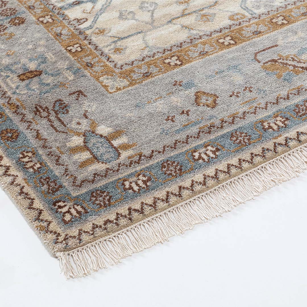Nicolette Hand Knotted Woollen Rug