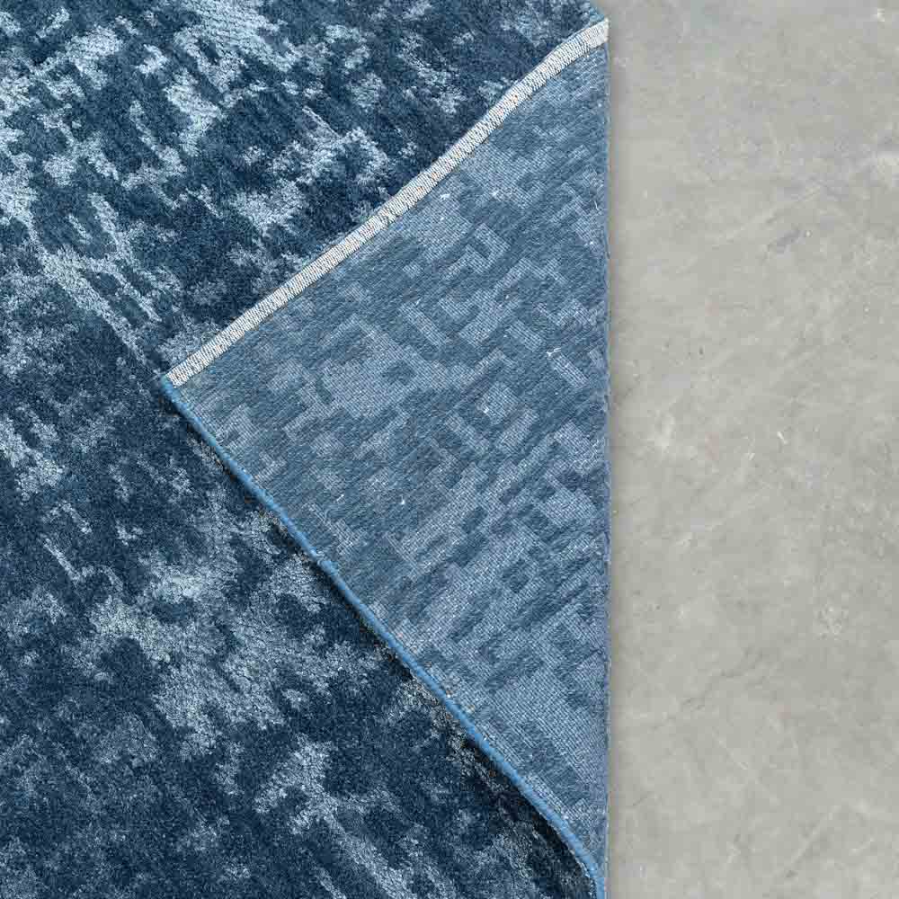 Gyatso Hand Knotted Woollen and Viscose Rug